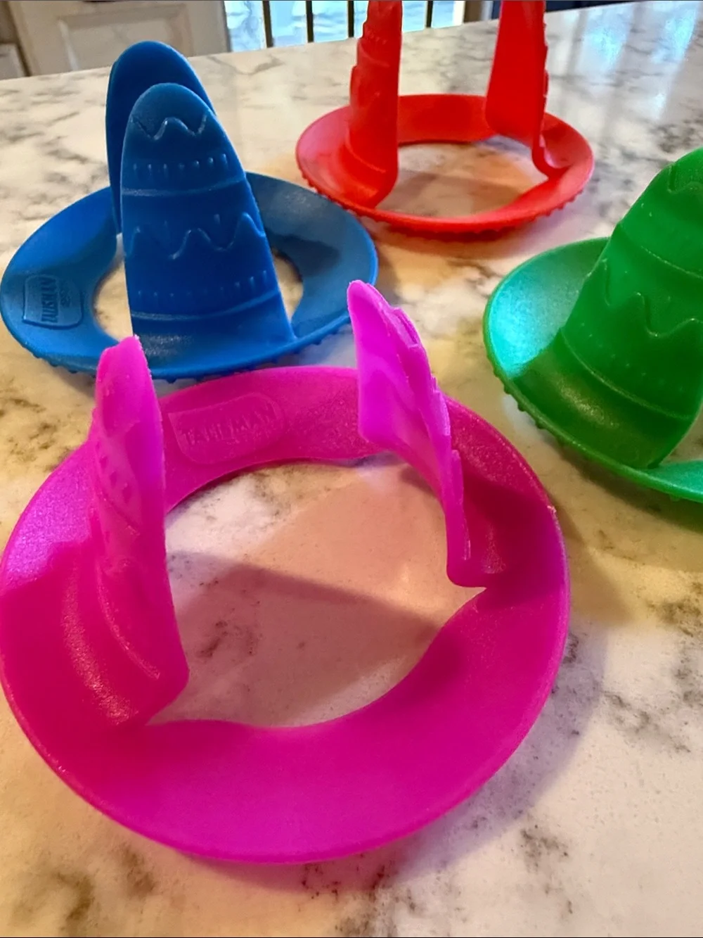 Colorful Plastic Taco Holders- Red, Blue, Green, Pink